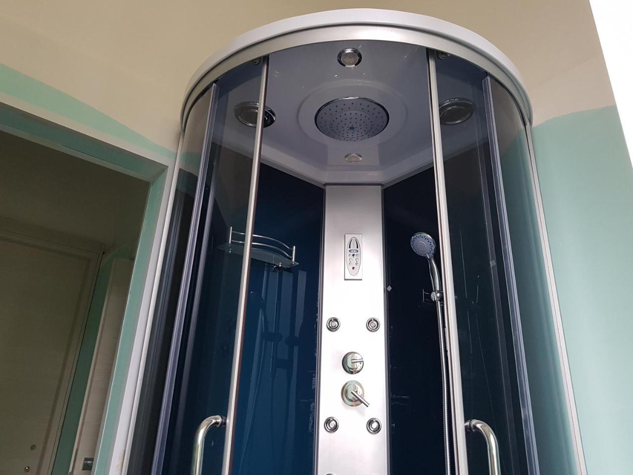 Bed Rho Stazione Panzió Kültér fotó