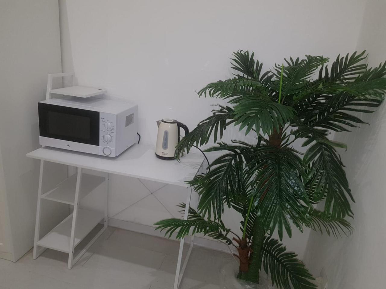 Bed Rho Stazione Panzió Kültér fotó